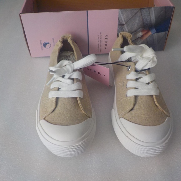 NEW Memory Foam Canvas Sneakers BOXED - Picture 3 of 7